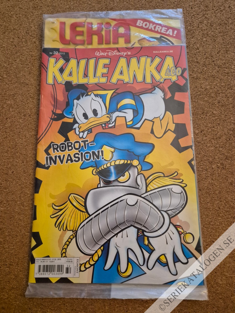 Framsida på Kalle Anka & C:o #32 (2015)
