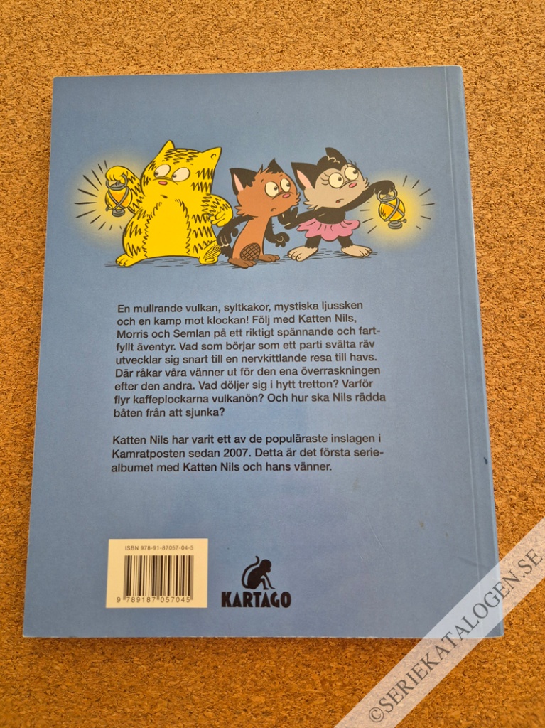 Baksida på Den mystiska ön (2012)