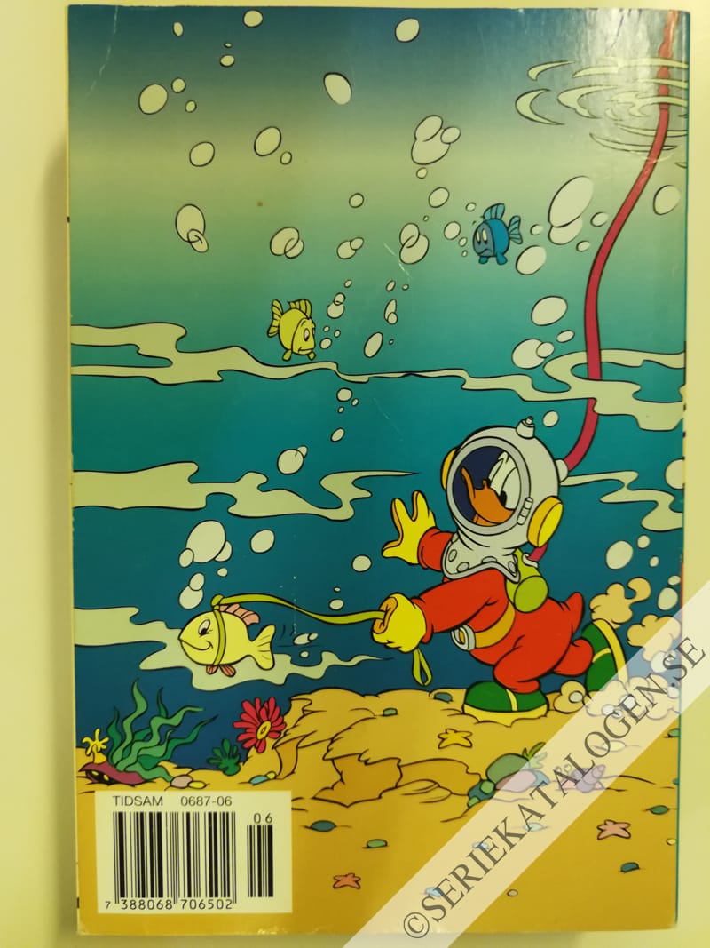 Baksida på Fullt ös, Kalle! (2000)