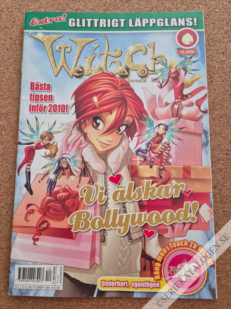 Framsida på W.i.t.c.h. #12 (2009)