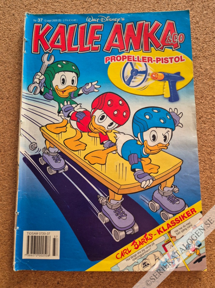 Framsida på Kalle Anka & C:o #37 (2005)