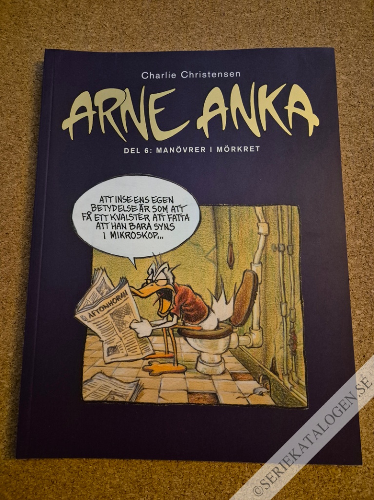 Framsida på Arne Anka Manövrer i mörkret (2007)