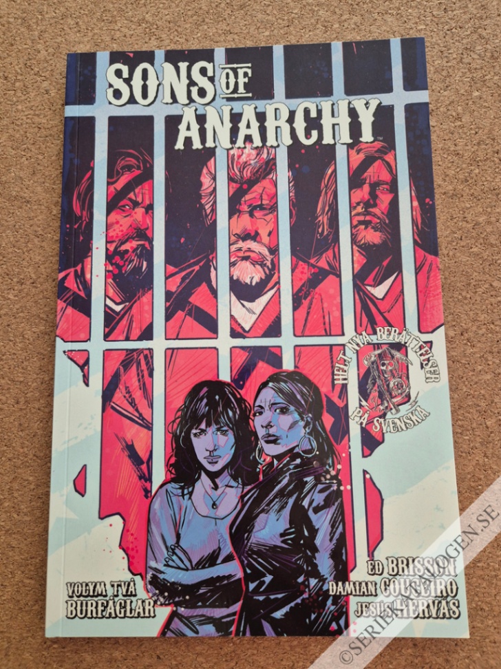 Framsida på Sons of Anarchy Burfåglar (2017)