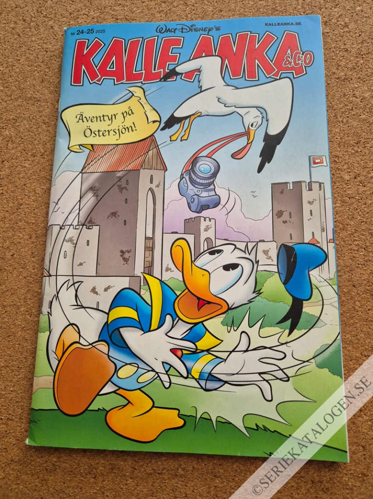 Framsida på Kalle Anka & C:o #24-25 - Äventyr på Östersjön! (2025)