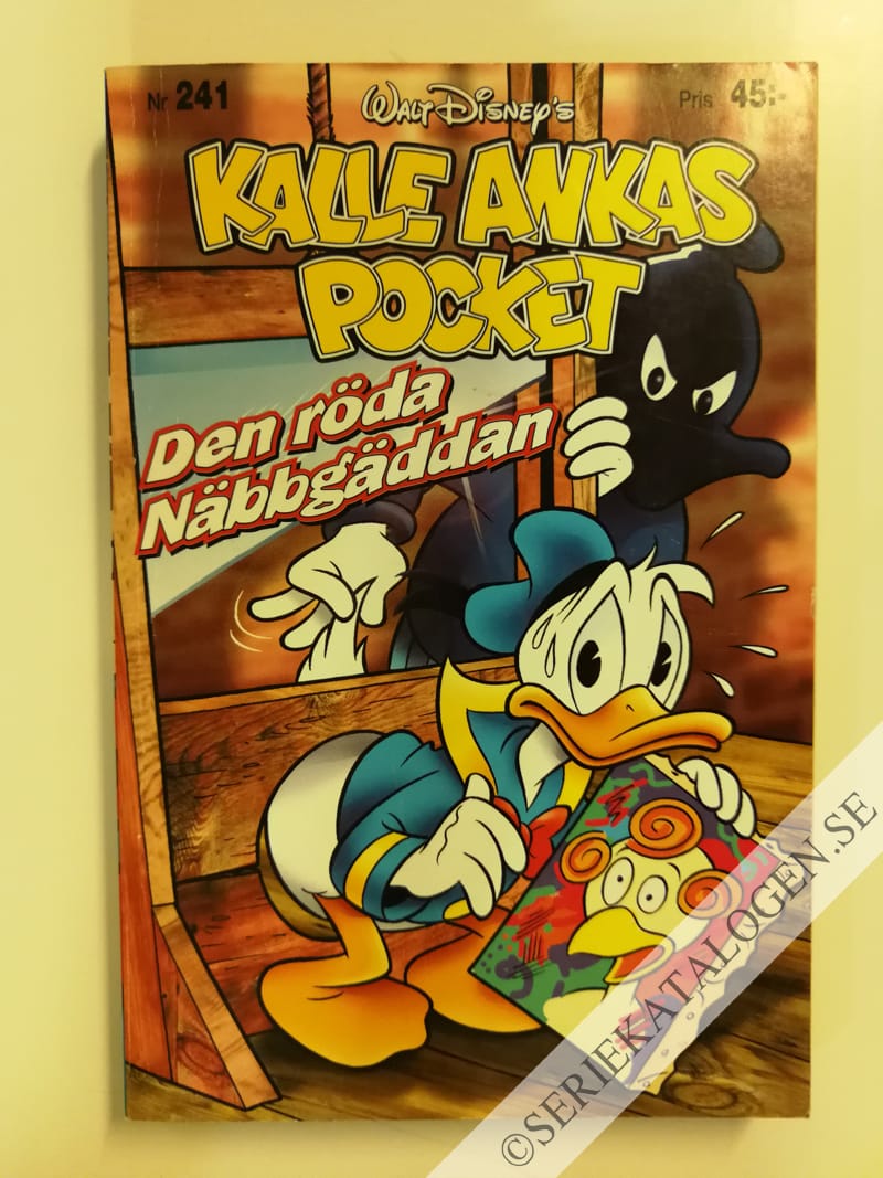 Framsida på Kalle Ankas pocket #241 - Den röda Näbbgäddan (2000)
