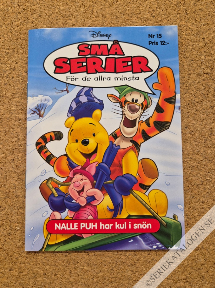 Framsida på Små serier #15 - NALLE PUH har kul i snön (2004)