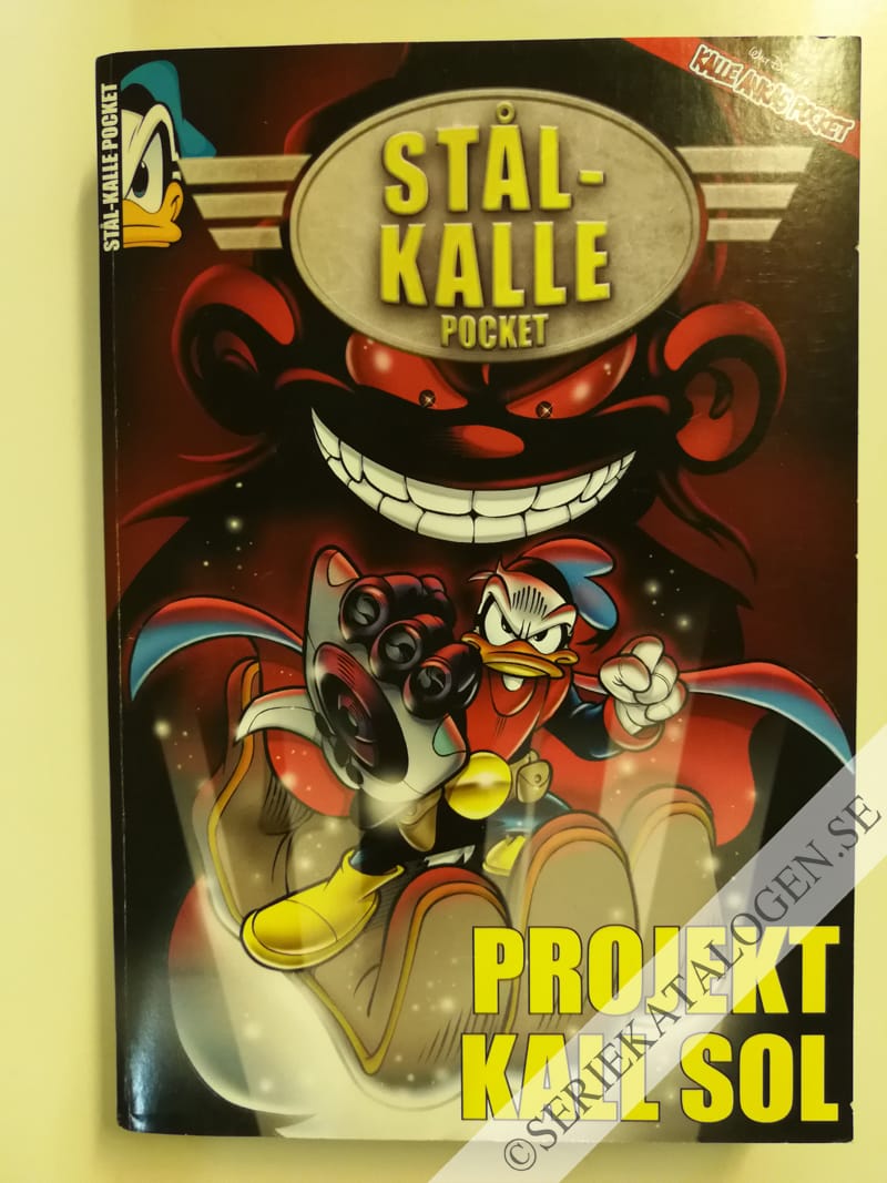 Framsida på Stål-Kalle Pocket Projekt Kall sol (2015)