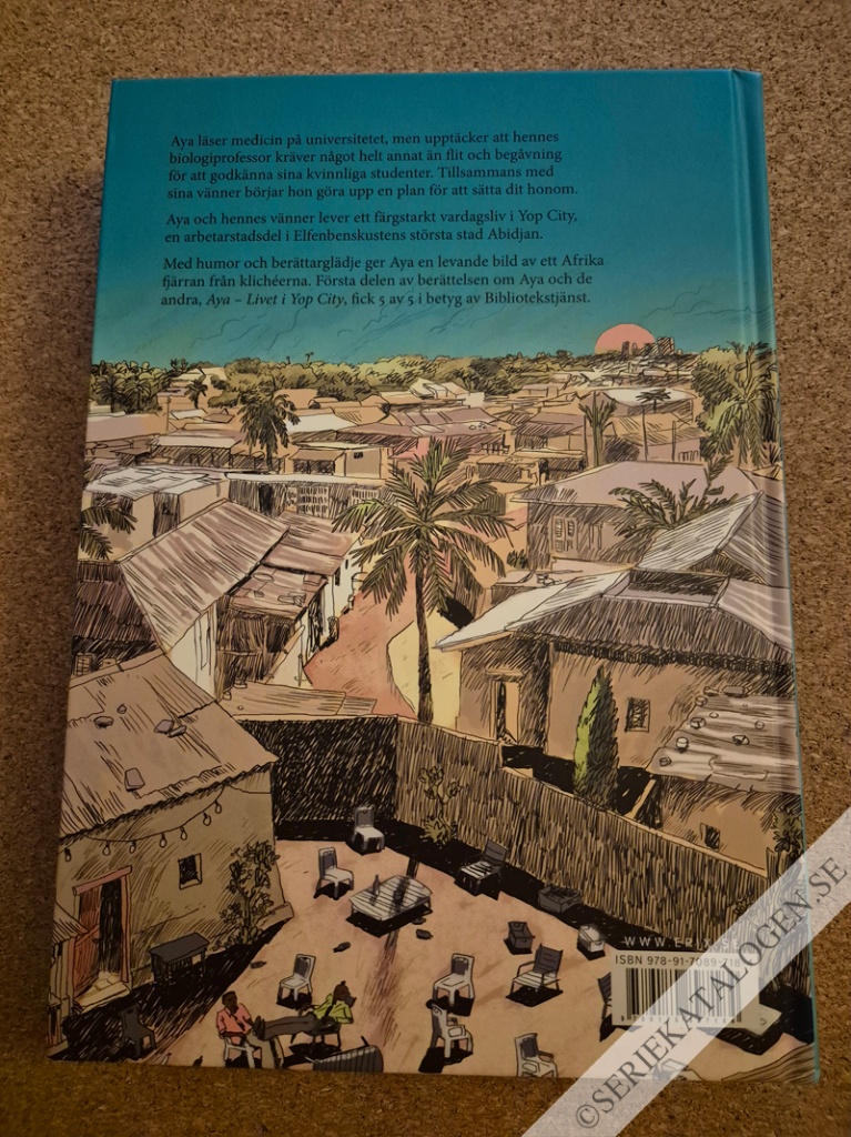 Baksida på Kärlek i Yop City (2024)