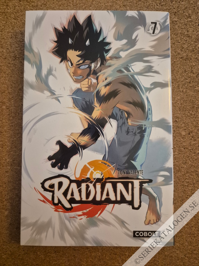 Framsida på Radiant #7 (2024)