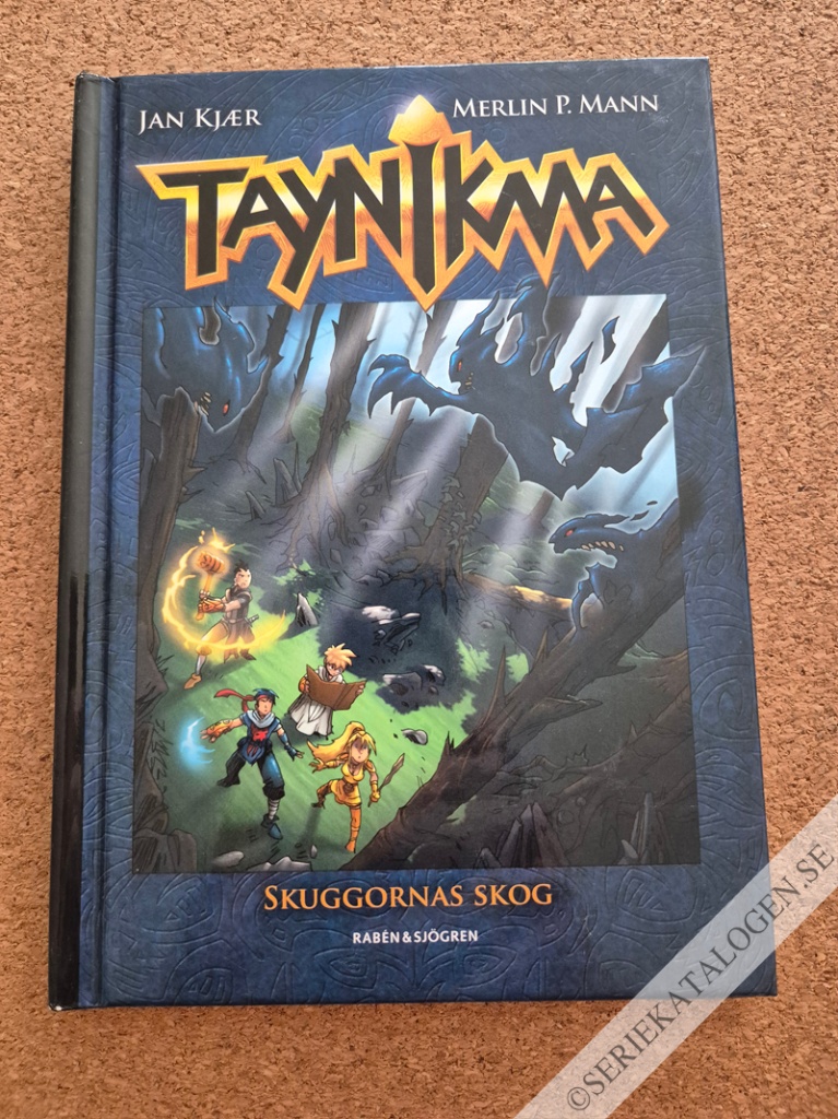 Framsida på Taynikma Bok 8 - Skuggornas skog (2007)