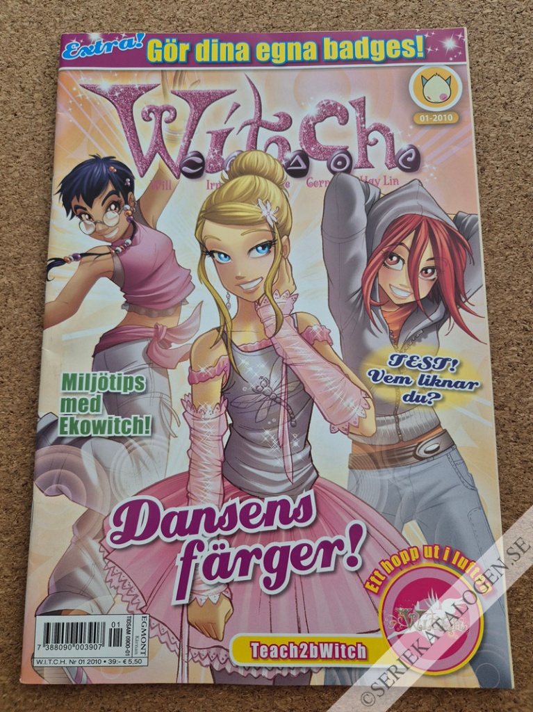 Framsida på W.i.t.c.h. #1 (2010)