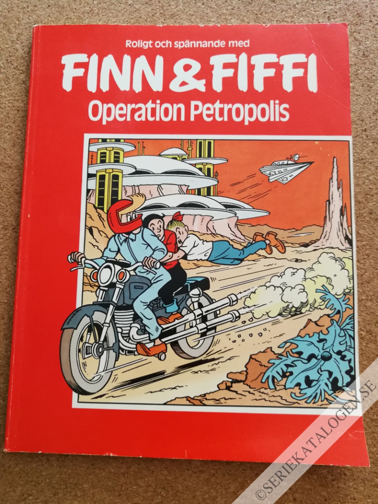 Framsida på Finn & Fiffi Operation Petropolis (1982)