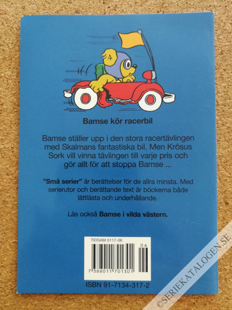 Baksida på Bamse kör racerbil (2006)