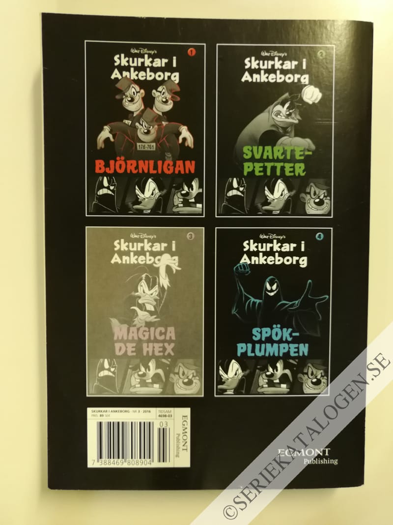 Baksida på Magica de Hex (2016)