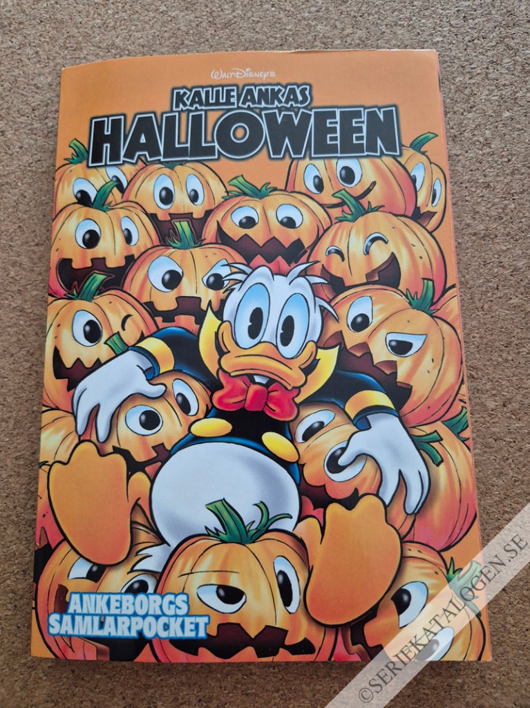 Framsida på Ankeborgs samlarpocket #5 - Kalle Ankas Halloween (2021)