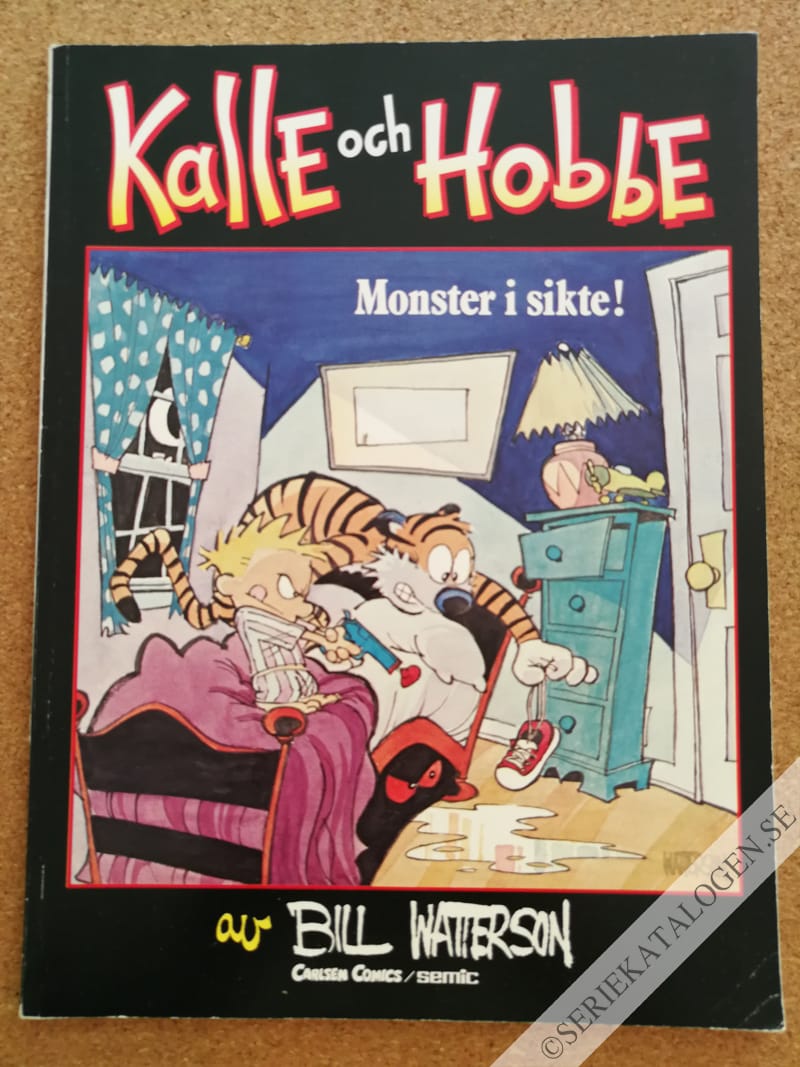 Framsida på Kalle och Hobbe Monster i sikte! (1990)