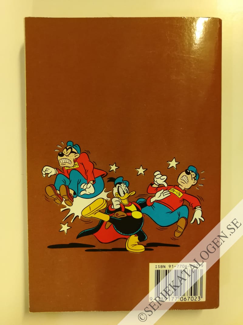 Baksida på Kalle drämmer till (1988)