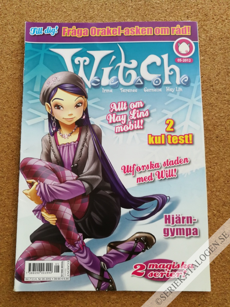 Framsida på W.i.t.c.h. #5 (2012)