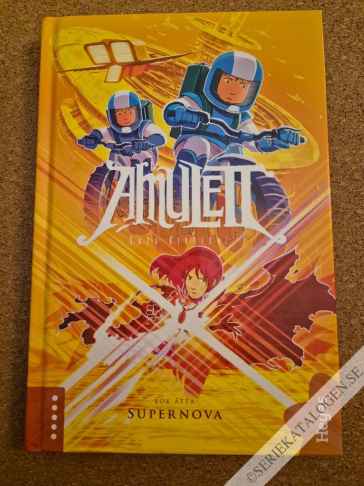 Framsida på Amulett Supernova (2018)