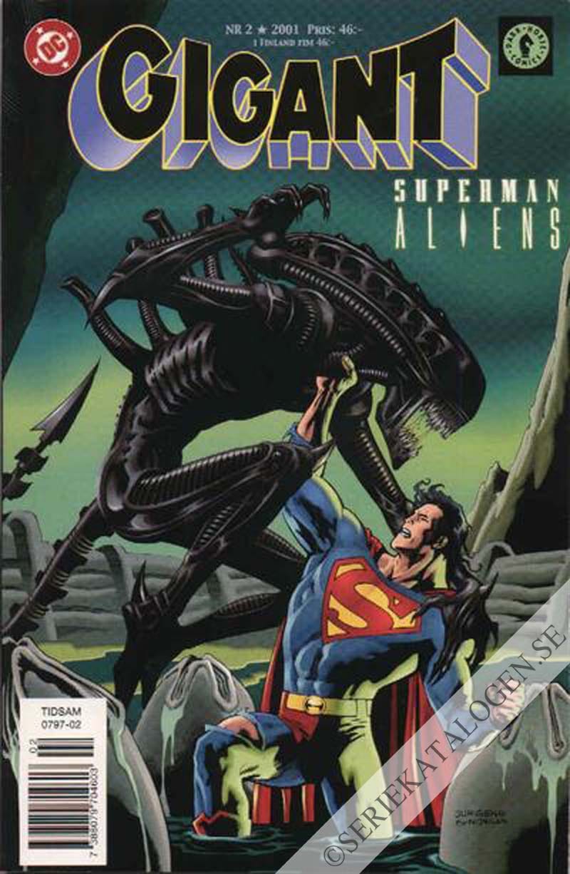 Framsida på Gigant Superman vs. Aliens (2001)