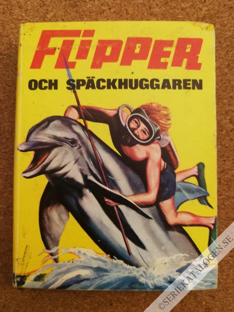 Framsida på En liten jättebok Flipper och späckhuggaren (1971)