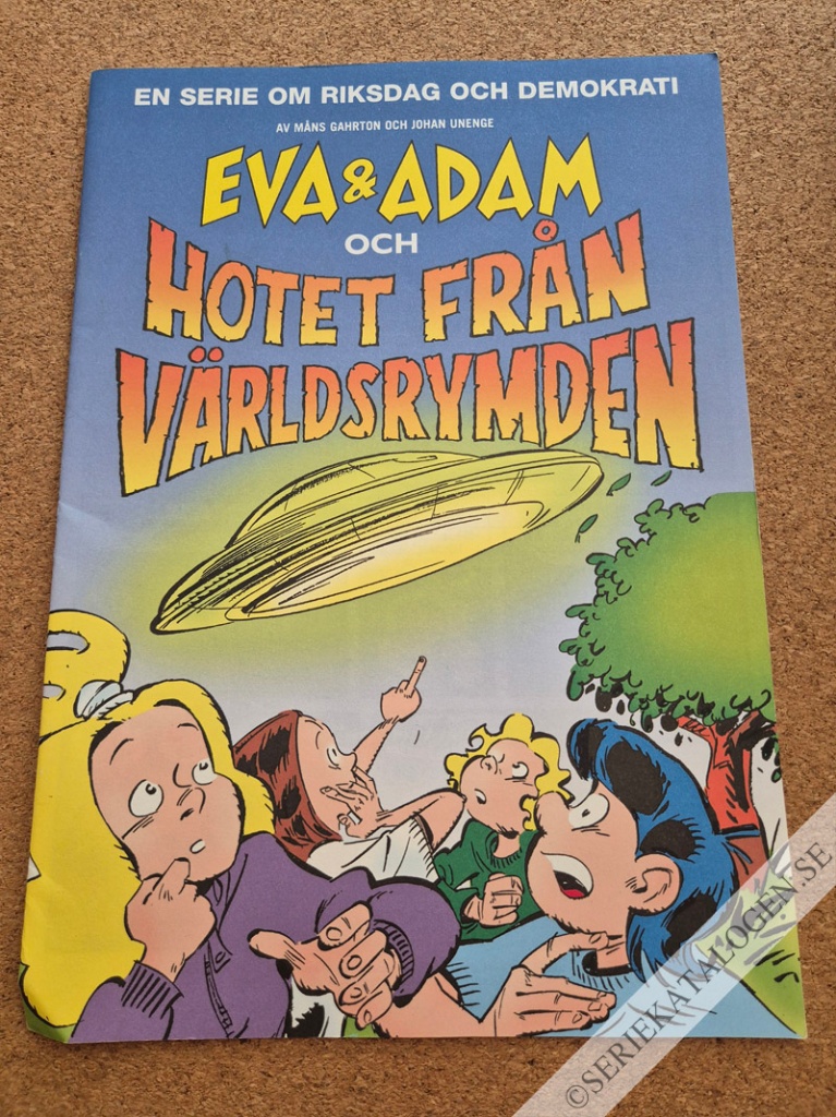 Framsida på Eva & Adam och hotet från världsrymden (2015)