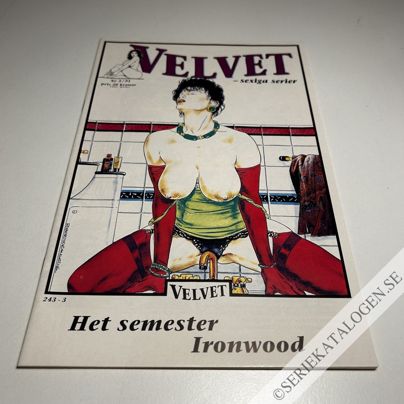 Framsida på Velvet - sexiga serier Het semester/Ironwood (1991)