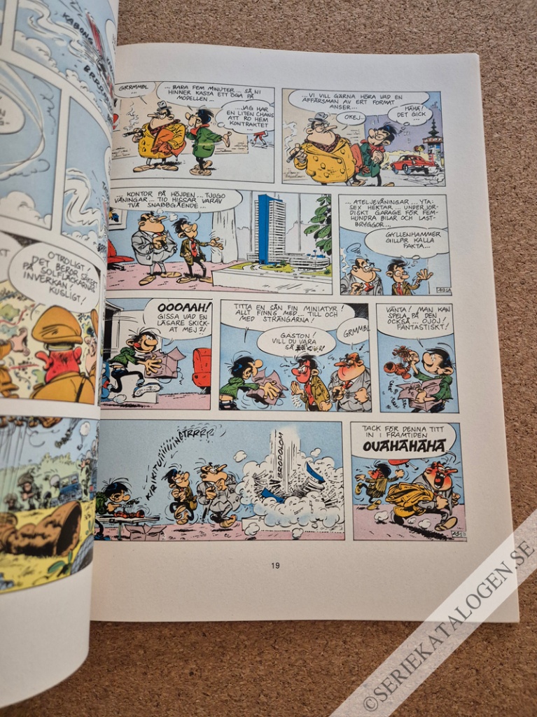 Exempel på Olycksfågeln i högform (1976)