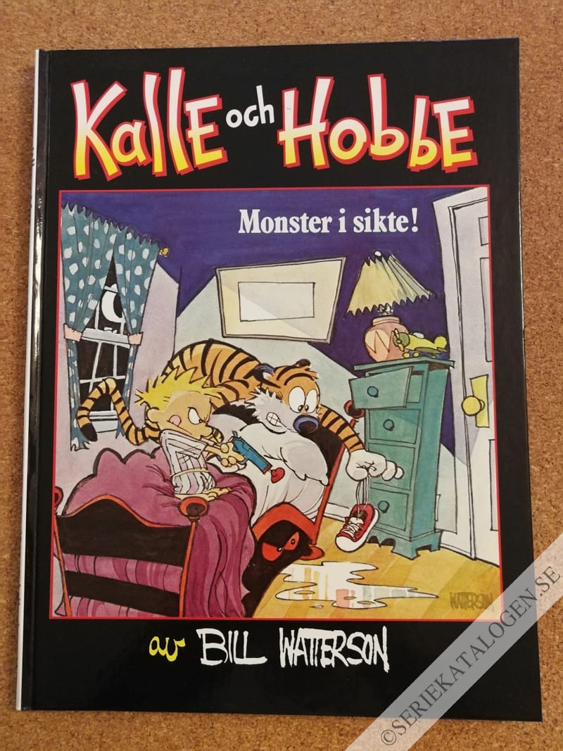 Framsida på Kalle och Hobbe Monster i sikte! (1990) (variant)